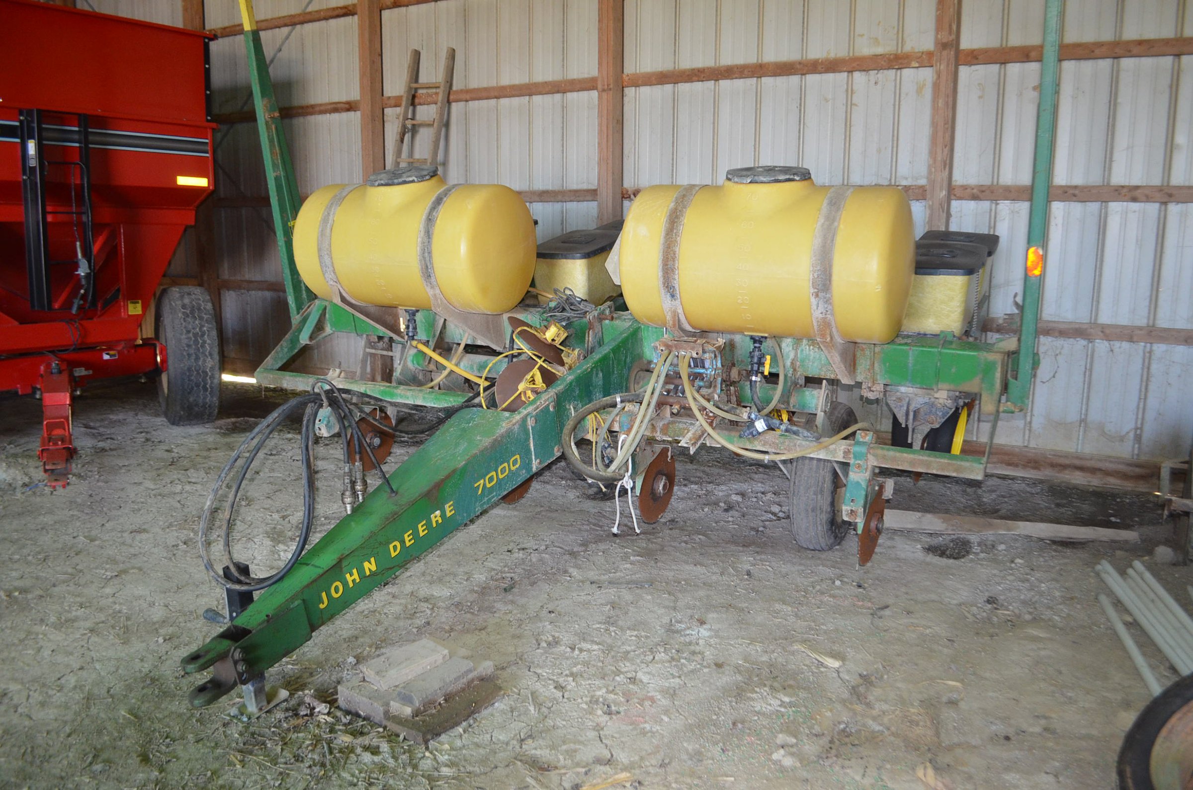 Property photo 26 - FARM EQUIPMENT AUCTION IN PAULDING COUNTY, OHIO
